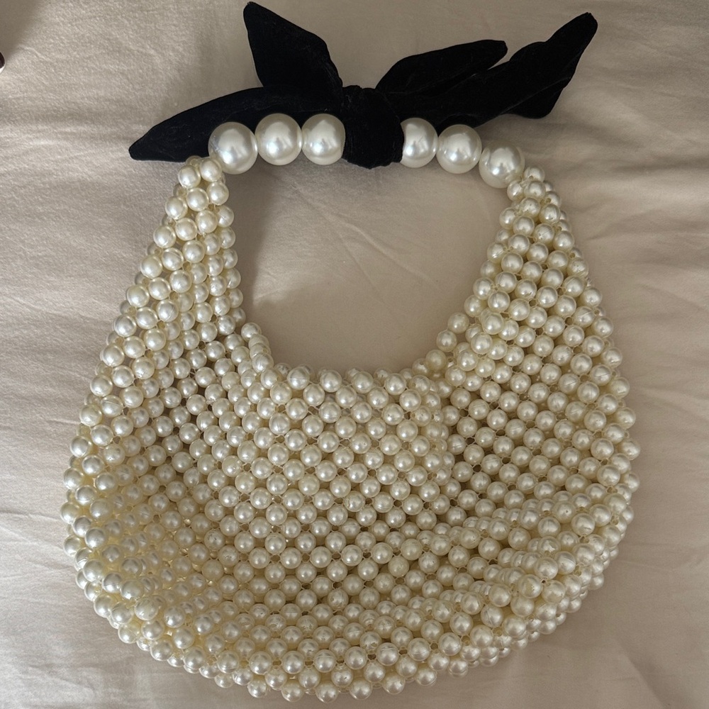 Pearl Beaded Bow Handle Bag - Cream & Black